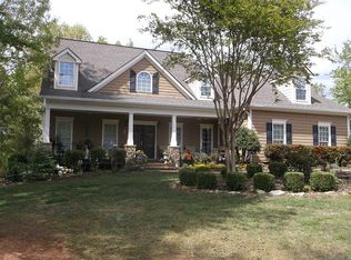 329 Deans Dr, Dawsonville, GA