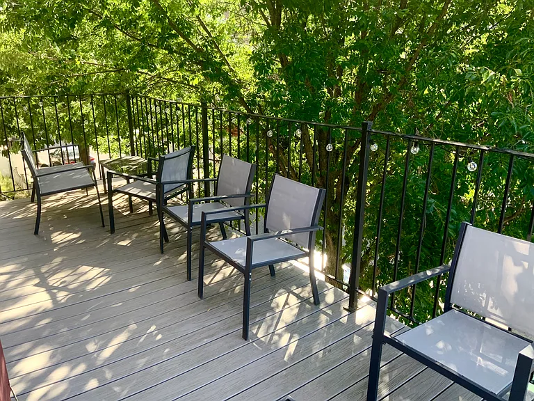 10 Victoria St #2 — Photo 25