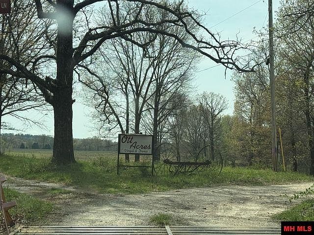 1st image of 245 Hay Meadow Ln