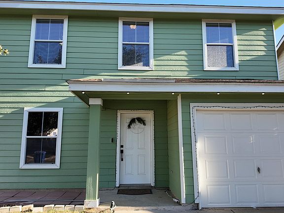 2nd image of 17529 College Port Dr