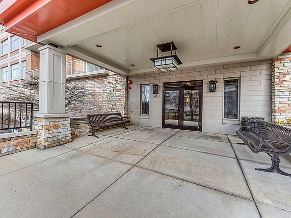 3rd image of 40 Prairie Park Dr APT 311