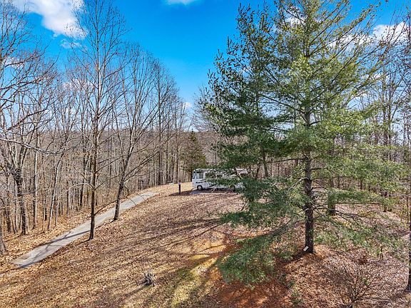 4th image of 448 County Road 188