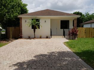 384 SW 2nd St, Florida City, FL 33034