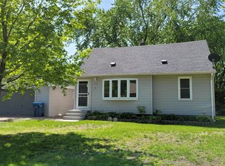 50 Circle Dr, Circle Pines, MN 55014