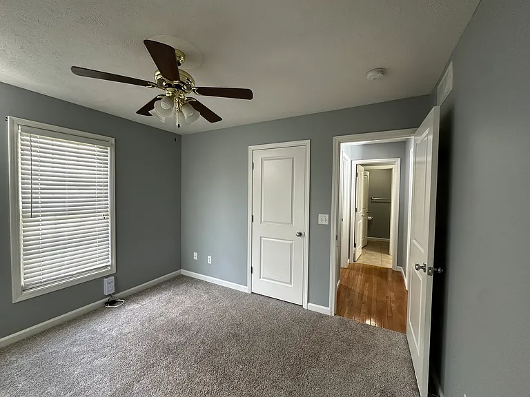 1602 Belclare Rd — Photo 8