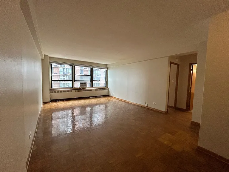 4180 Marine Terrace Apartments — Photo 69