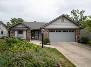 10632 Lake Pointe Dr, Fort Wayne, IN 46845