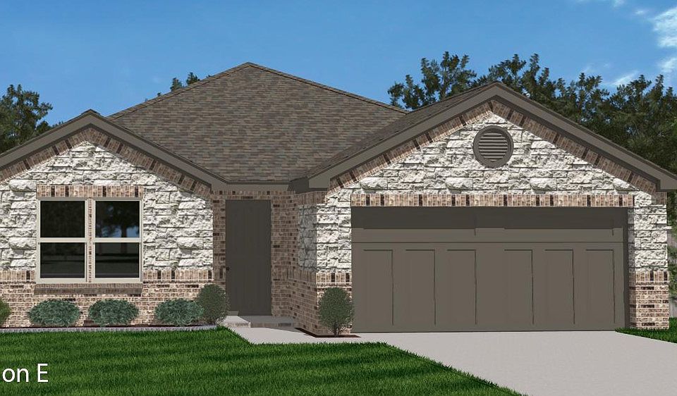 2nd image of 371 Cypress Ln