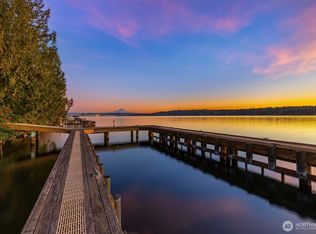 Hillmans Cd Seashore Lakefront, Mercer Island, WA 98040