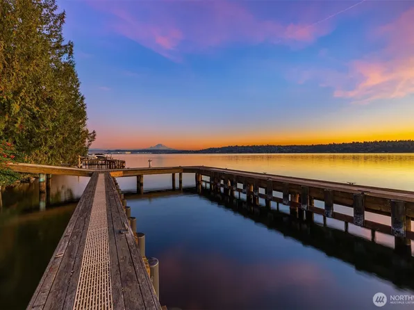 8001 West Mercer Street, Mercer Island, WA 98040