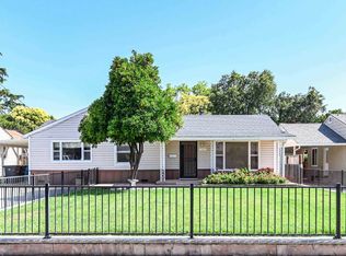 745 W A St, Dixon, CA
