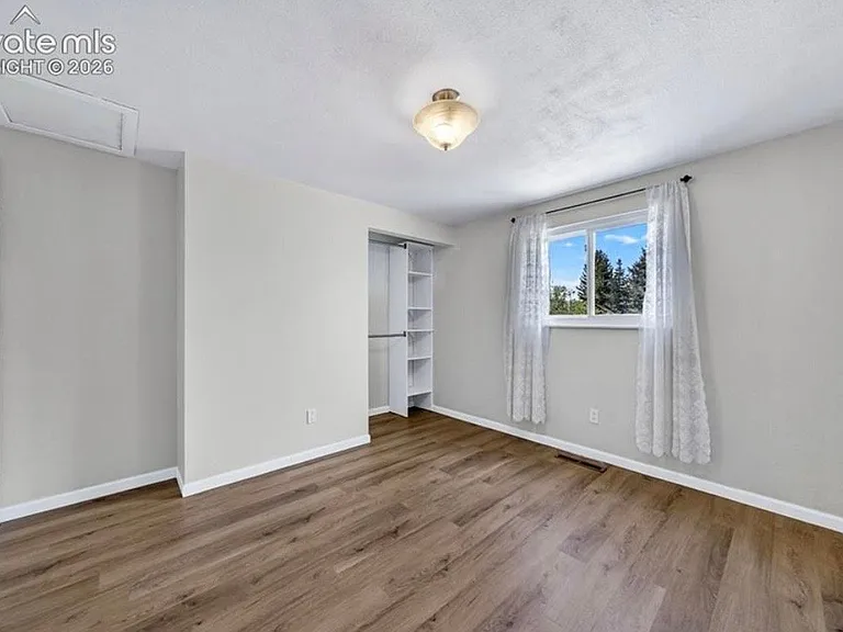 2071 Calle Fontana — Photo 20