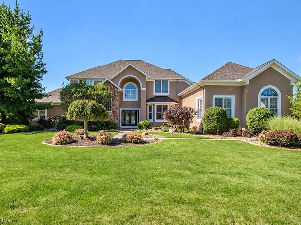 4174 Fox Meadow Dr, Medina, OH 44256