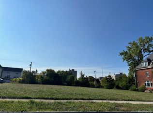 238 Hendrie St, Detroit, MI 48202