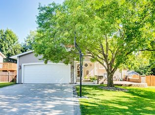 9038 Upper 81st St S, Cottage Grove, MN 55016