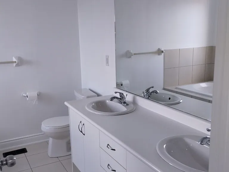 1461 Lormel Gate Ave #UPPER — Photo 7