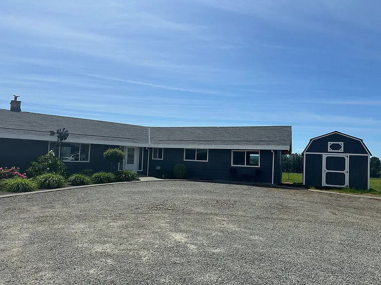 15002 Roosevelt Rd SE — Photo 1