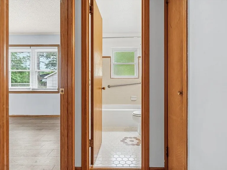 7283 N Juana Dr — Photo 22