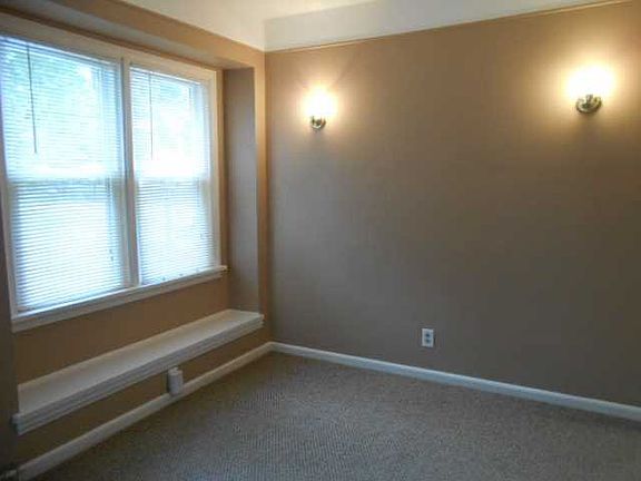 5th image of 5432 Vineyard Dr