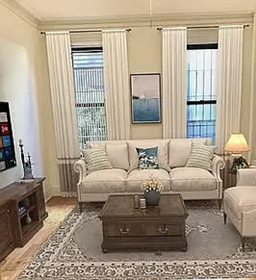 Rented by City Connections Realty | media 9