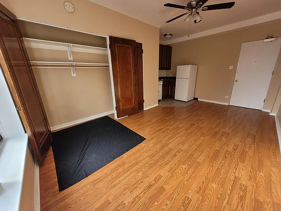 3rd image of 6214 W North Ave #303