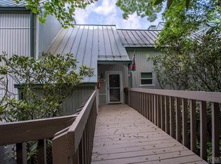 302 S Vz Top Rd #302, Highlands, NC 28741