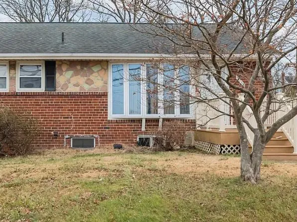 7219 Good Luck Rd, Hyattsville, MD 20784