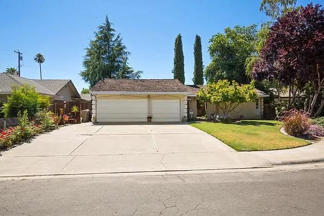 808 Wendell Pl photo 1