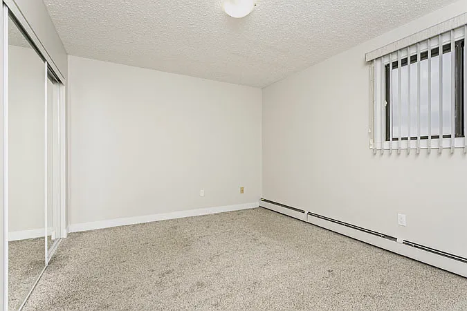 The Ridgewood Apartments Edmonton — Photo 4