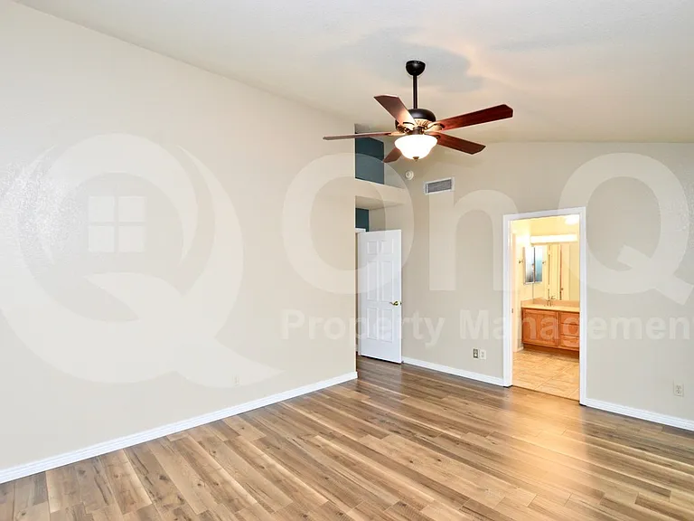 763 W Folley St — Photo 13