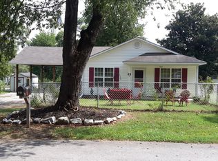 415 3rd St, Anderson, MO 64831