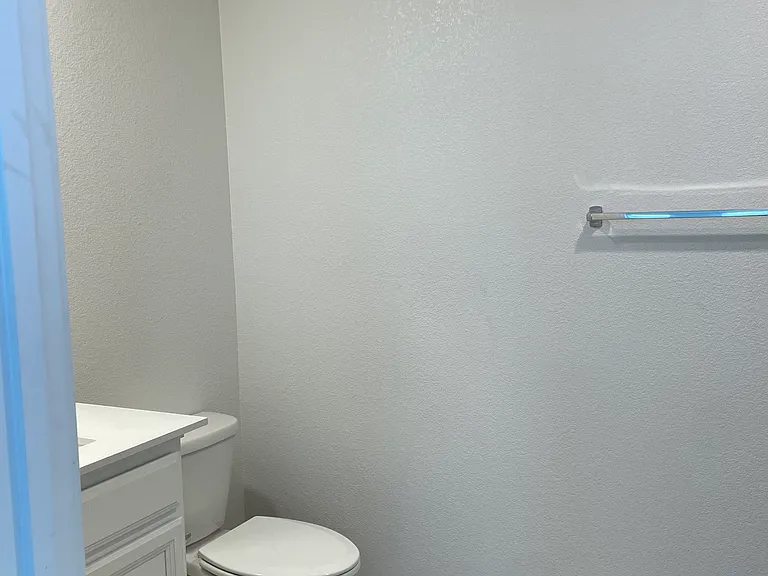 junior master suite bathroom