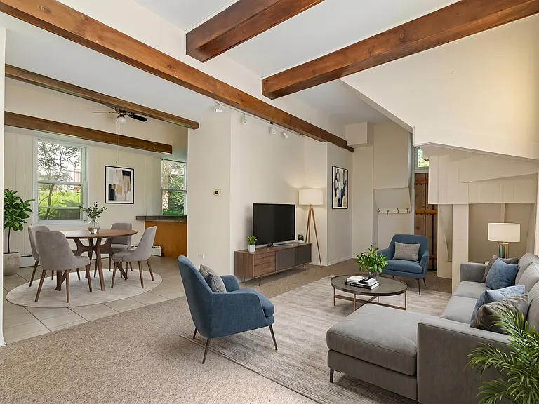 1235 Ridge Ave — Photo 5