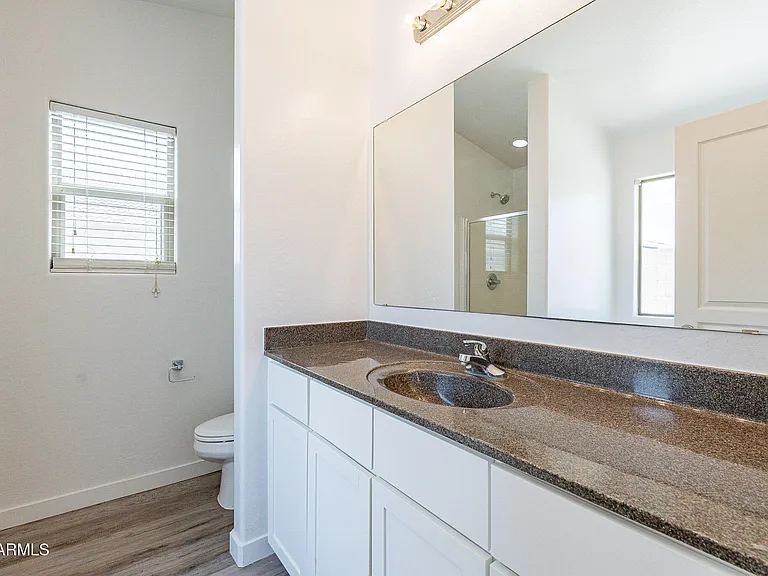 24866 W Huntington Dr — Photo 27