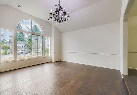 2nd image of 2621 235th Ct NE