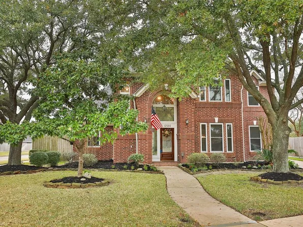 12503 Brookhaven Park Cir, Houston, TX 77065