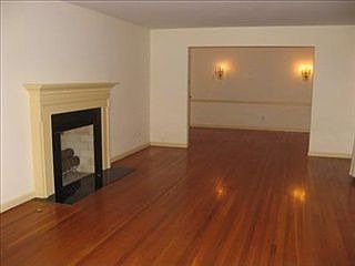 2nd image of 700 Kirkland Dr