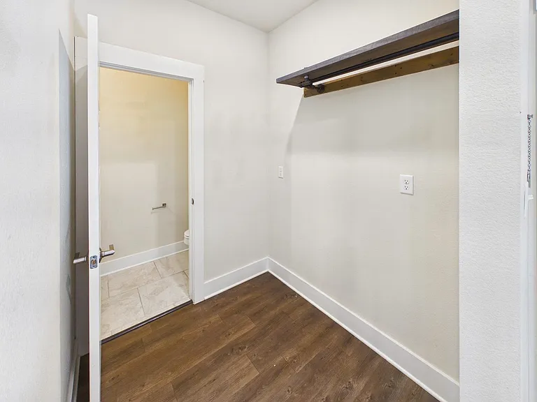 428 William D Fitch Pkwy — Photo 4