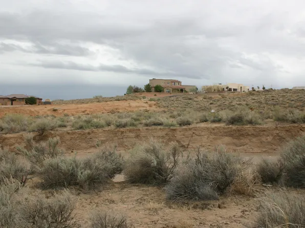 914 Colorado Mountain Rd NE, Rio Rancho, NM 87124