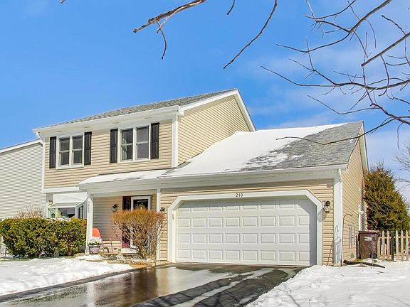 2nd image of 210 Foxmoor Rd