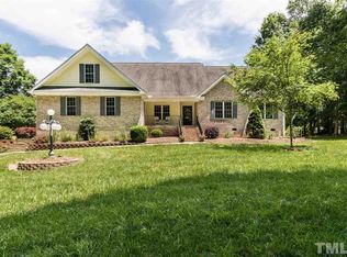 190 Forest Lakes Rd, Louisburg, NC 27549