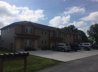 3100 Magnolia Ln APT D, Herrin, IL 62948