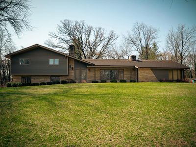 N71W26601 White Oak DRIVE, Lisbon, WI, 53089