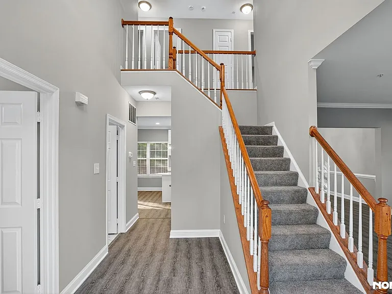 7 Hickory St — Photo 21