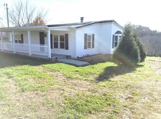 4369 Snow Creek Rd, Clay City, KY 40312