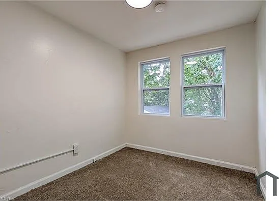 14817 Naples Ave — Photo 13