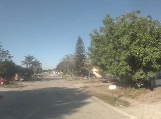 709 33rd Avenue Dr E, Bradenton, FL 34208