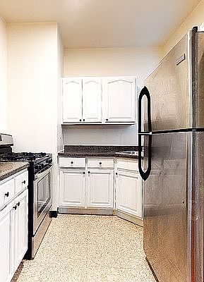5th image of 257 W 116th St APT 2A