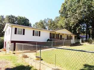 271 Oakdale Rd, Camden, TN 38320