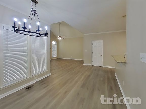 3rd image of 130 Ralston Ct